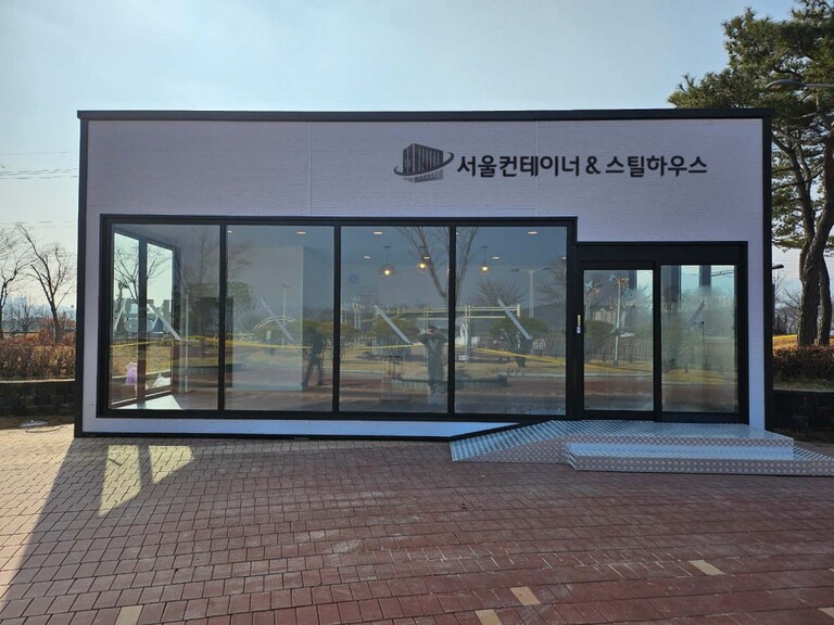 구미 컨테이너하우스 제작, 무인 컨테이너카페 설치완료, 연동컨테이너 컨테이너사무실 컨테이너카페 컨테이너주택 전문 서울컨테이너 입니다.