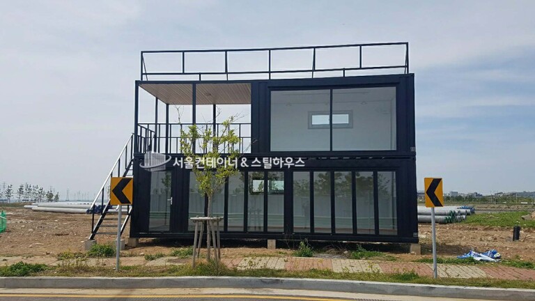 안산 분양사무실 컨테이너 , 쉼터 및 발코니가 있는 컨테이너 제작