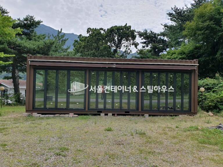 남양주 팔당댐 부근 로드 컨테이너 카페 주문제작 출고