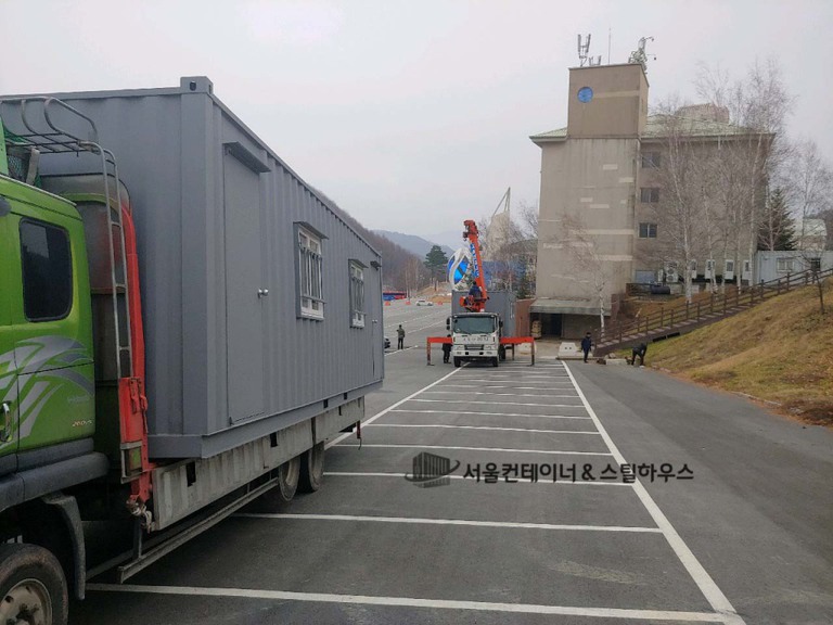   평창 휘닉스파크 컨테이너 2동 추가납품하였습니다.