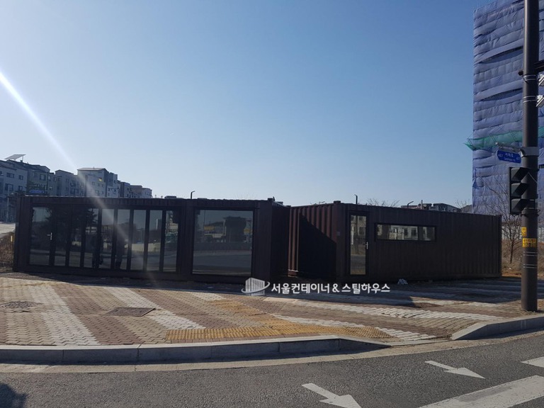   컨테이너 카페 와 컨테이너 사무실 제작